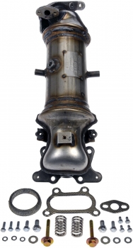 Catalytic Converter with Integrated Exhaust Manifold