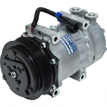 Universal Air Conditioner CO4424C