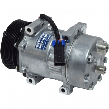 Universal Air Conditioner CO4667C