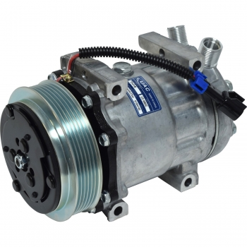 Universal Air Conditioner CO4883C