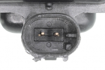 Exhaust Gas Recirculation (EGR) Pressure Converter