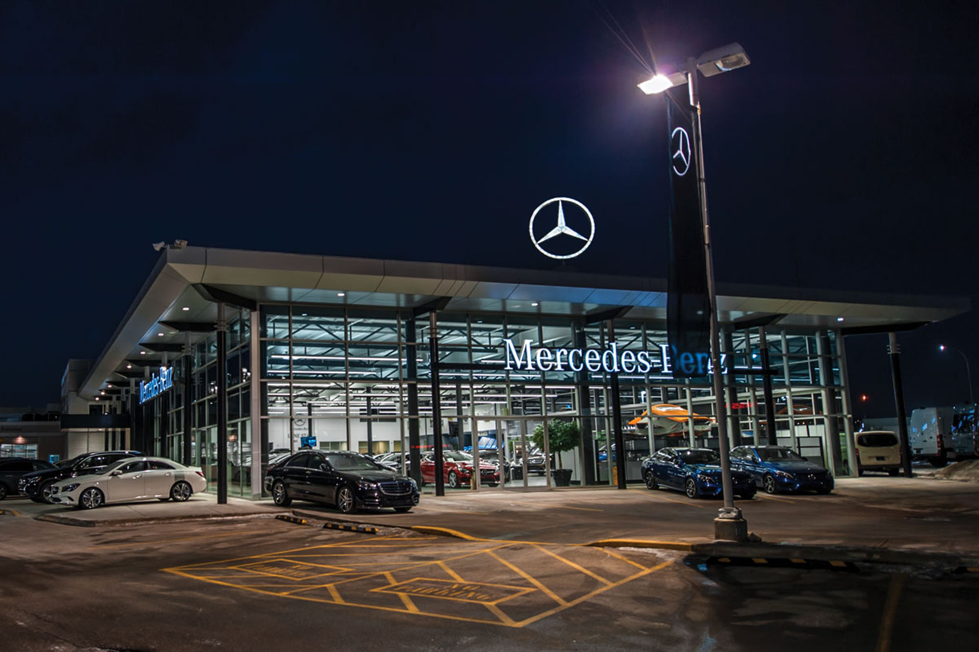 Mercedes Showroom,Calgary, AB