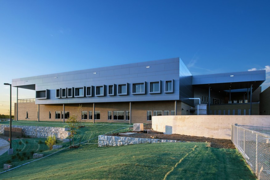 lee-elementary-exterior