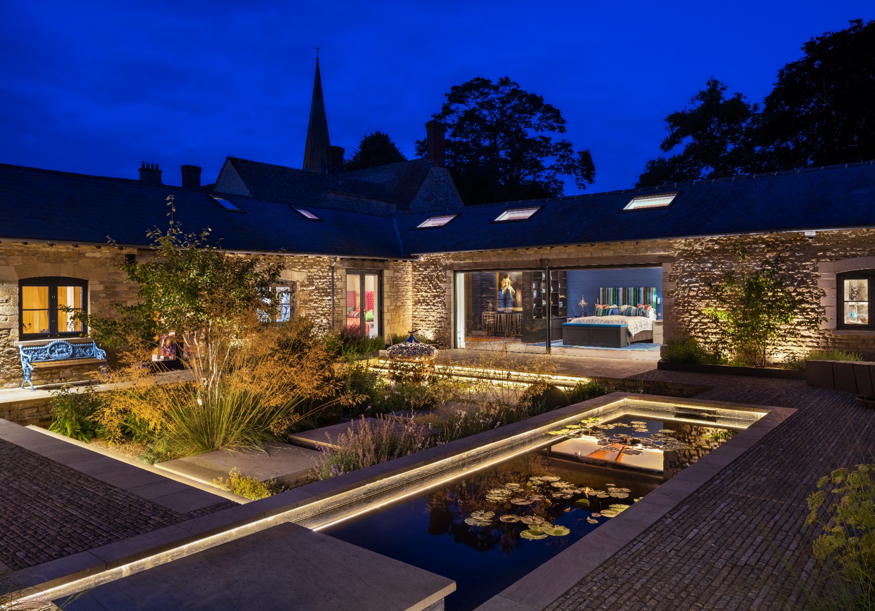 The Courtyard, Oxfordshire - Private Residence,Oxfordshire, UK