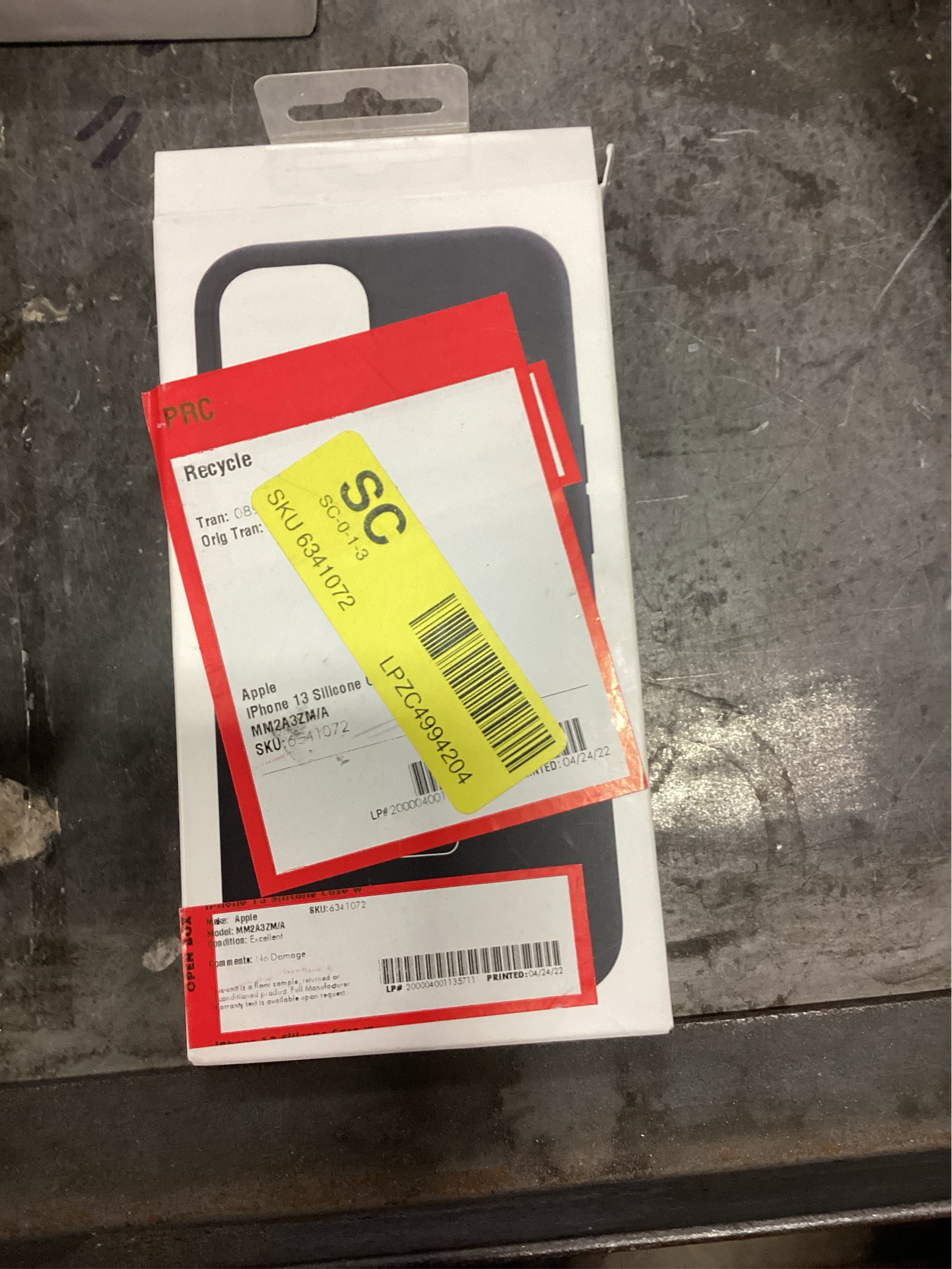 Apple IPHONE 13 SILICONE CASE MIDNIGHT