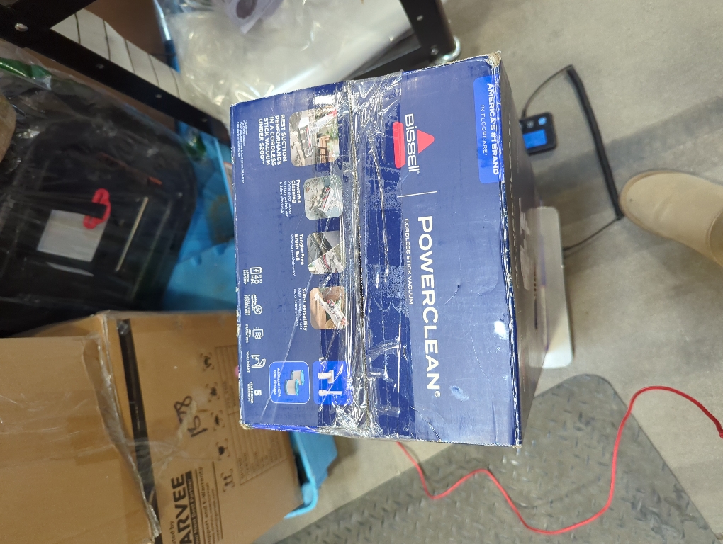 BISSELL PowerClean Swivel Head Cordless Stick Vacuum 4342 10.5 Cleaning Path BLACK/PURPLE