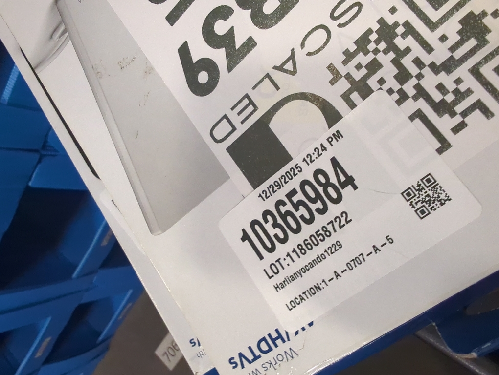 Insignia™ - Multidirectional Indoor HDTV Antenna - White