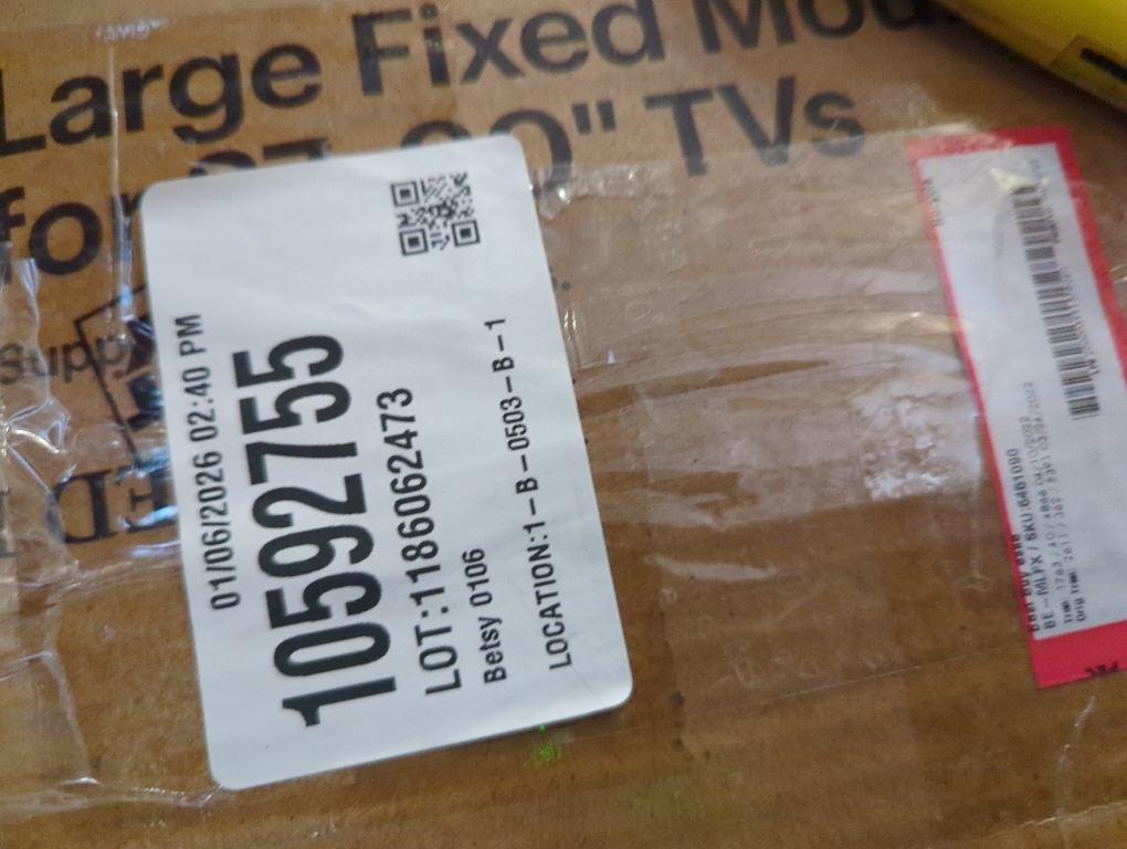 Best Buy Essentials™ - Fixed TV Wall Mount for Most 37–90 TVs - Black