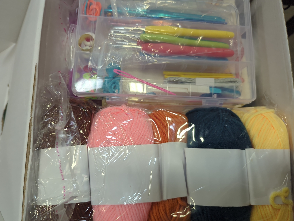 73 Piece Crochet Kit for Beginners Adults and Kids, Premium Crochet Set