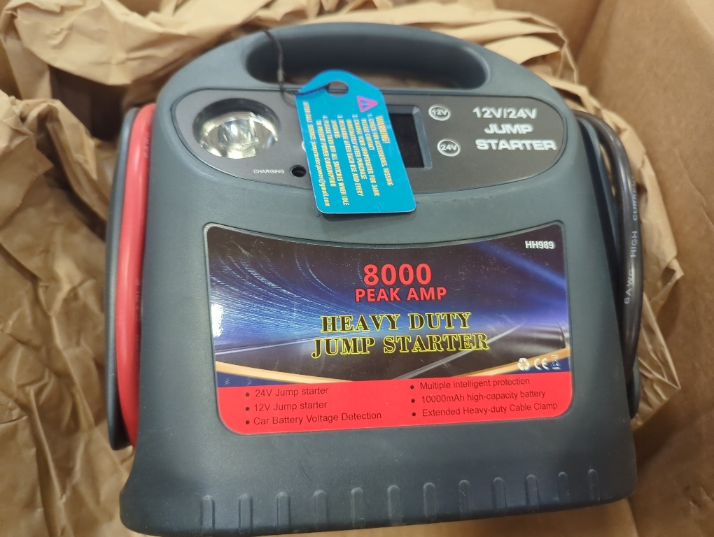 8000A 12V/24V Jump Starter for Large Gas & Diesel Engines, Heavy-Duty Portable Battery Booster Pack for Trucks, RVs & Commercial Vehicles with Force Start, Digital Display, LED Light & USB Charging