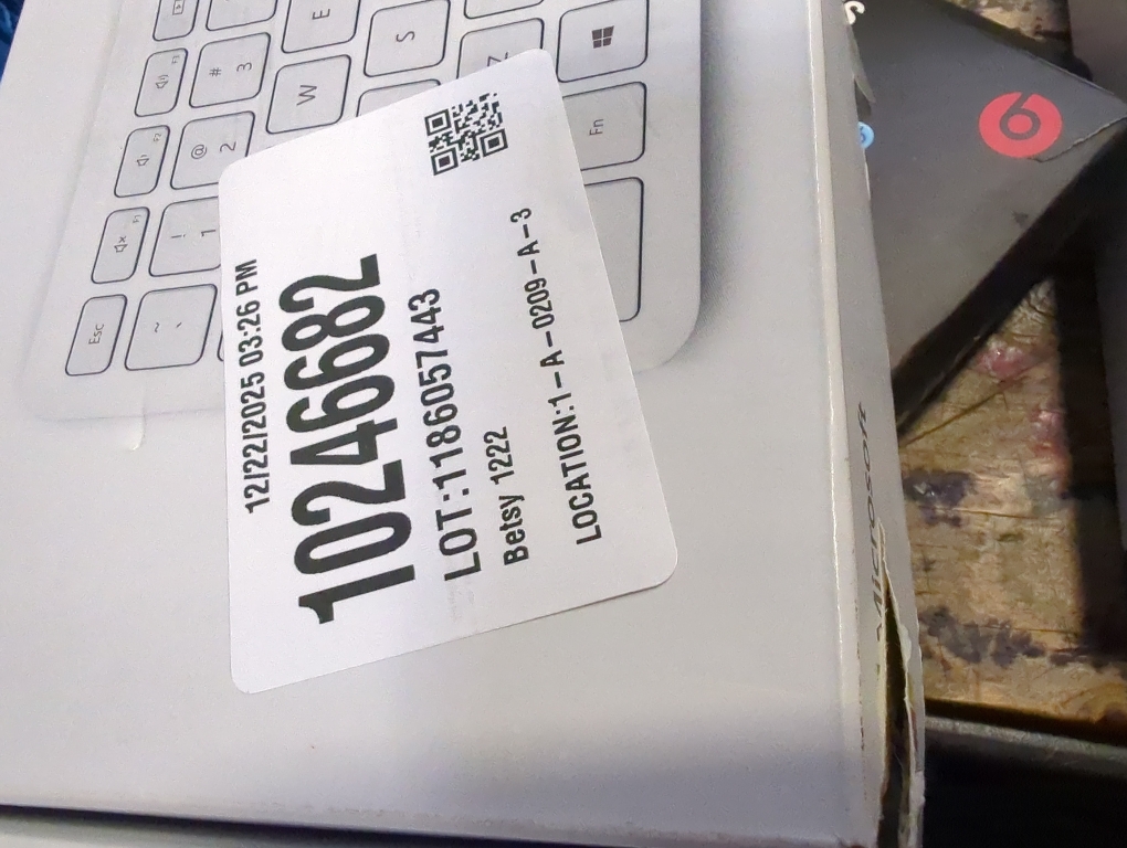 Microsoft Bluetooth Desktop Keyboard & Mouse