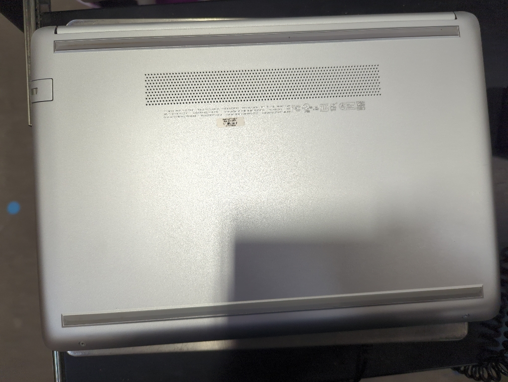 HP Notebook - 14-dk0061nr With Charger