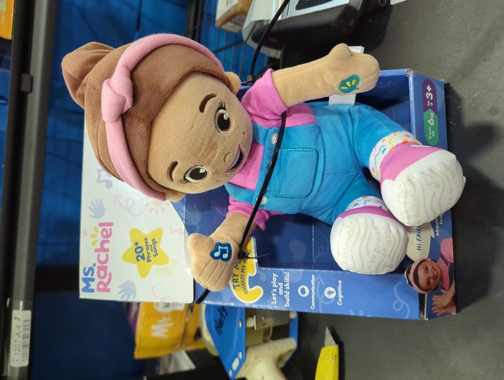 Ms. Rachel Official Speak & Sing Doll, 16” Tall Interactive Toy with 4 Songs & 16  Phrases, Toddler Toys for Girls & Boys Ages 6 Months to 3  Years.