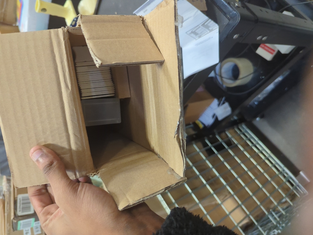 Lotus & Windoware Cordless 2 Faux Wood Room Darkening Horizontal Blind, 31 W x 36 L, Bright White, Embossed