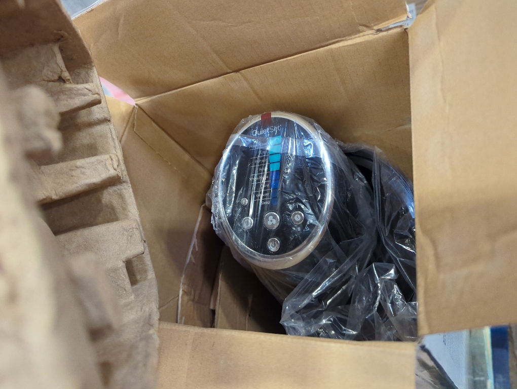 Honeywell QuietSet 40 in. H 8 speed Oscillating Tower Fan Remote Control