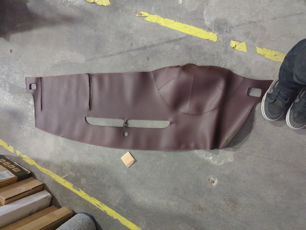 HanLanKa Dashboard Cover Dash Mat Compatible with 2007-2014 Chevy Chevrolet Tahoe Suburban,2007-13 Chevy Avalanche Silverado 1500 2500 3500 LTZ/GMC Sierra SLT Denali,2007-14 GMC Yukon XL (Brown)