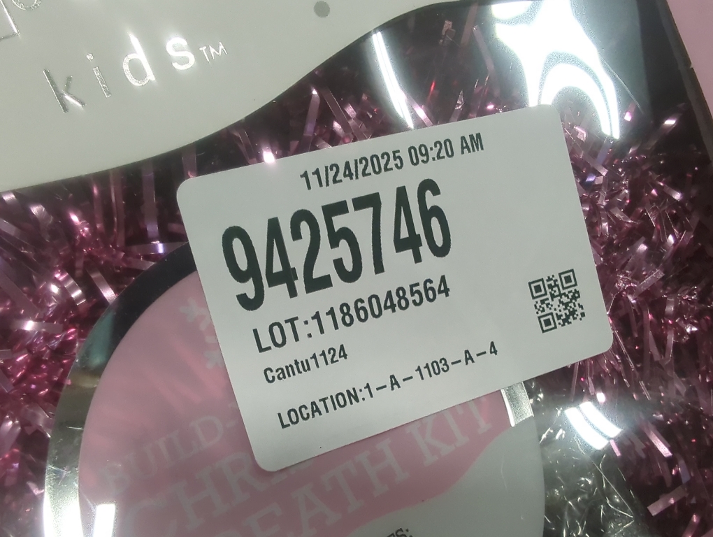 Modern Kids 12 Build Your Own Christmas Wreath Kit