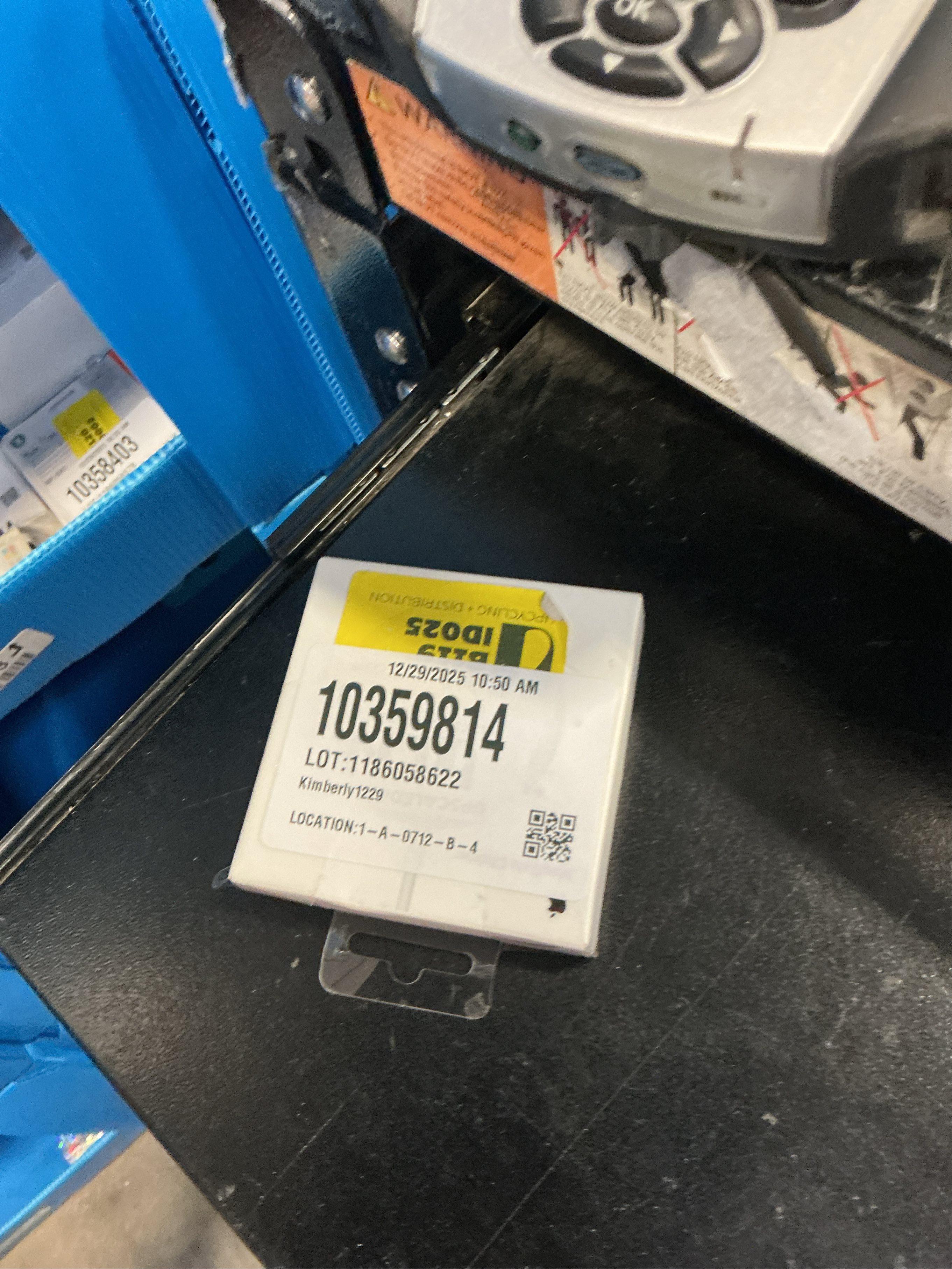 Apple MHXH3AM/A MagSafe iPhone Charger - White