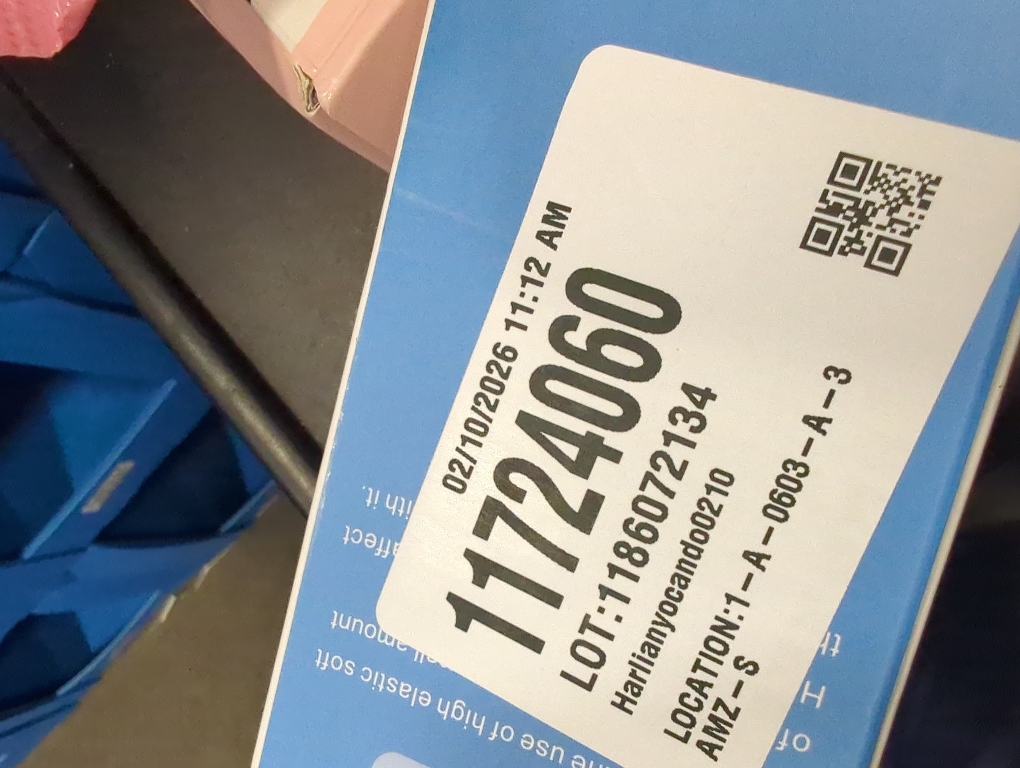 Ansible 24 pcs Square Large Chair Leg Floor Protectors, Furniture Felt Pads Silicone Covers caps for Chairs,Chair Leg Protectors for Hardwood Floors (Large fit:1'' to 1-5/8'')