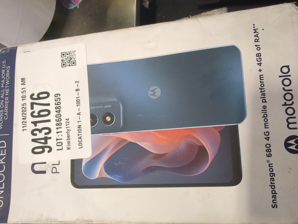 Motorola Moto G Play | 2024 |  Unlocked 4G LTE | 4/64GB | 50 MP Camera | Sapphire Blue (Renewed)