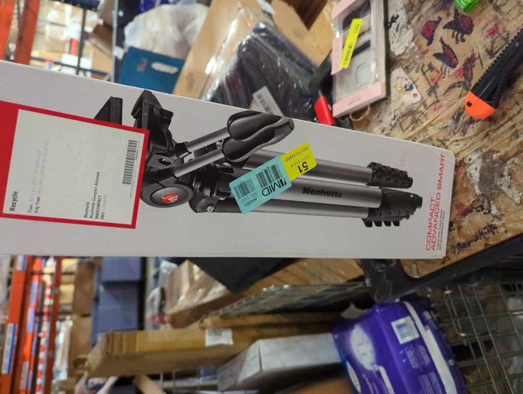 Manfrotto Compact Advanced Aluminum 5-Section Tripod Kit with 3-Way Head, Black (MKCOMPACTADV-BK)