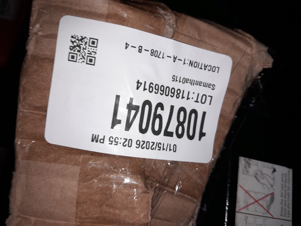 Velener Artificial Agave Fake Plants, Yellow Fake Succuents Plant for Room Decor, Unpotted Faux Agave Plant for Outdoor/Indoor Fall Decor, Yellow, 22 inches, Set of 1