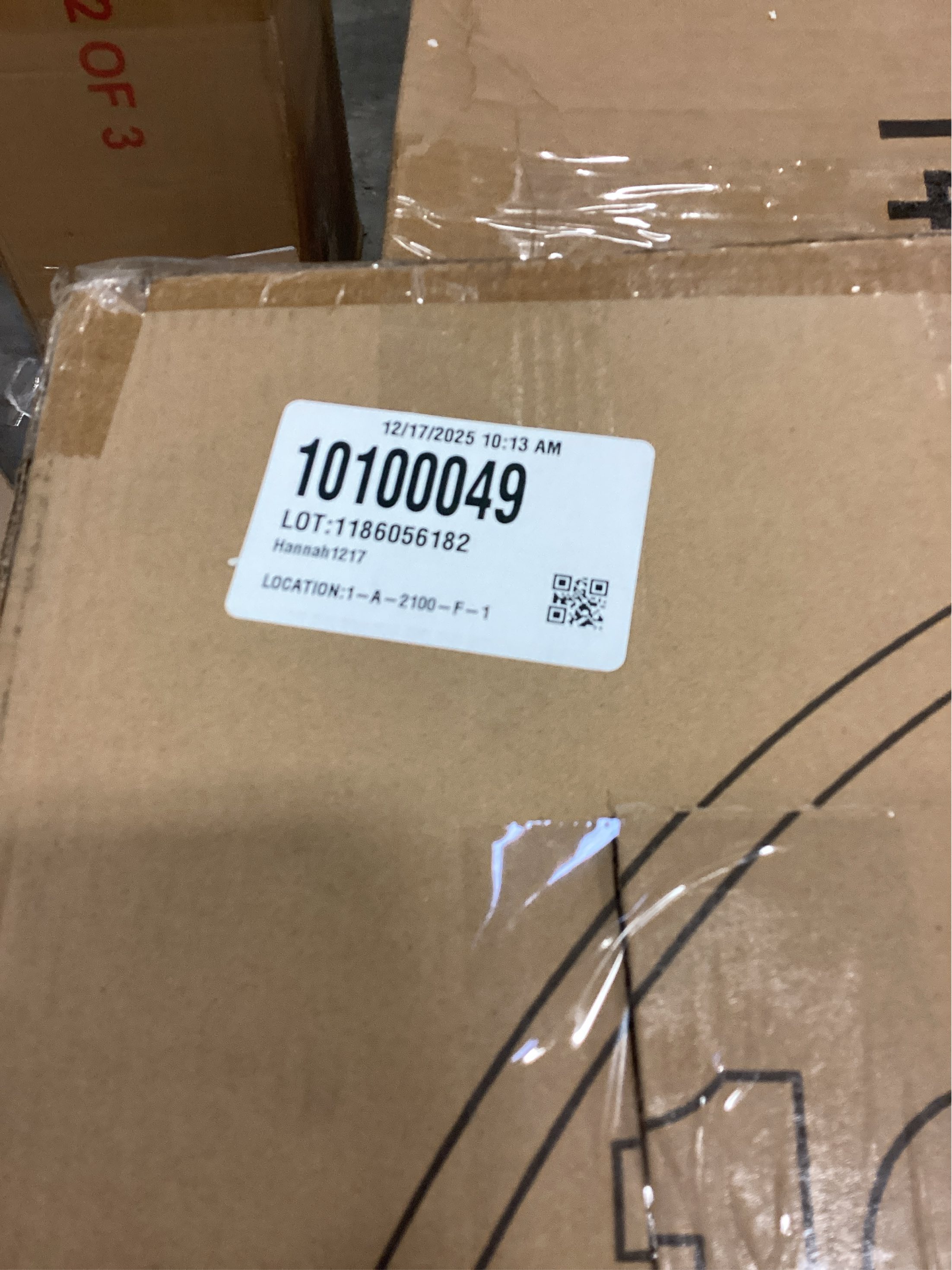 Montoire 24 Inch Wooden Farmhouse Wall Clock Large, Extra Large for Living Room Decor - Big Oversized Rustic Round Decorative Clocks for Walls, Battery Operated