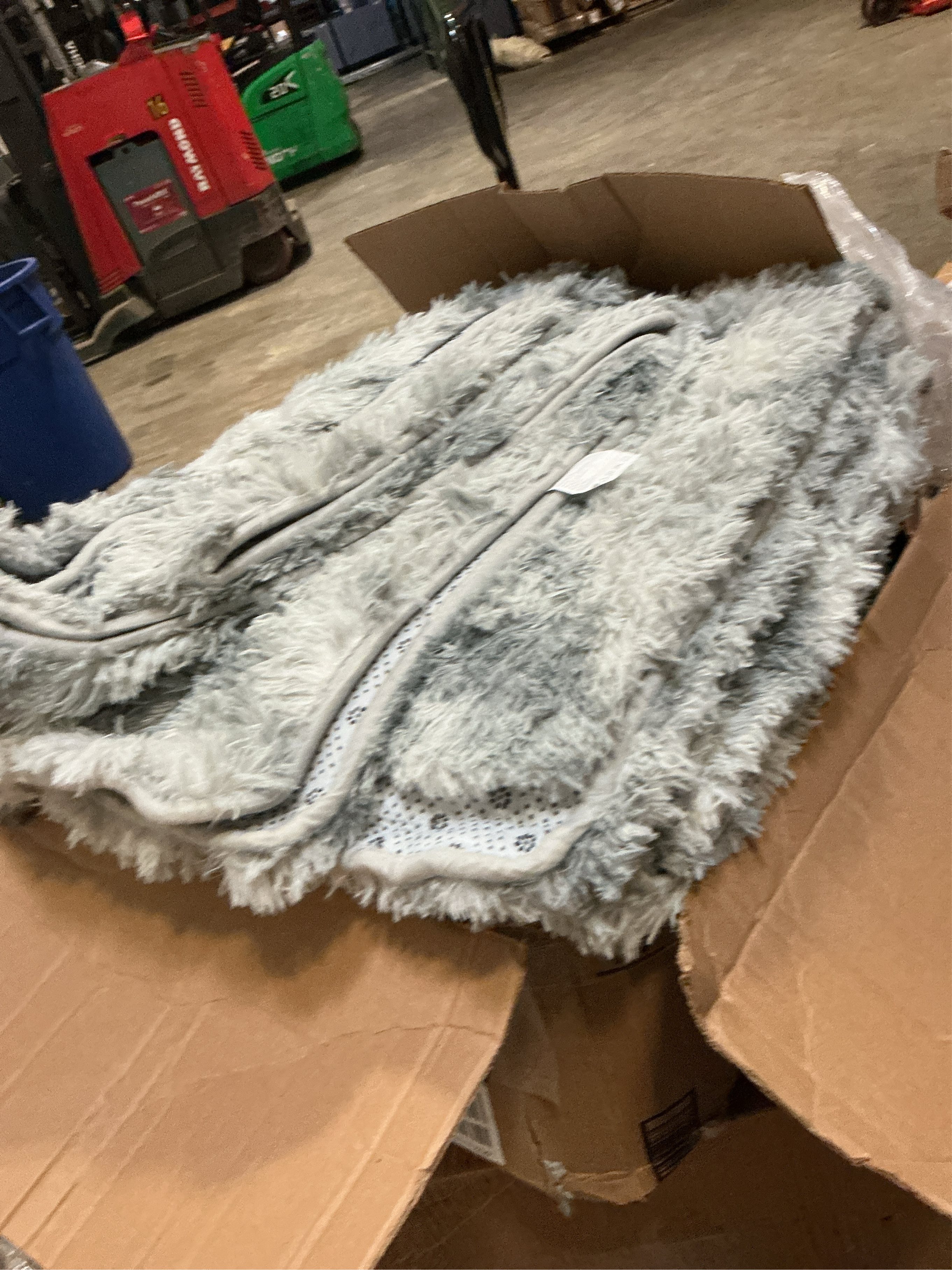 Large Shag Area Rugs 10 x 14, Tie-Dyed Plush Fuzzy Rugs for Living Room, Ultra Soft Fluffy Furry Rug for Bedroom, Anti-Skid Indoor Carpet Nursery Rugs for Kids Room Home Decor, Light Grey