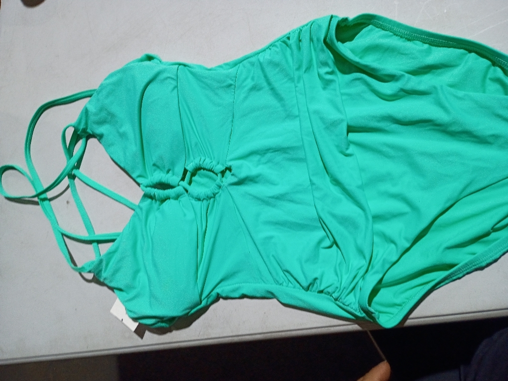 La Blanca Women's Island Goddess Underwire One Piece Swimsuit size  US 4