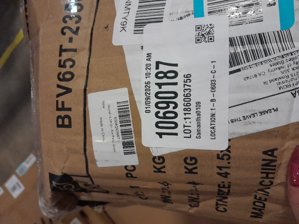 Prelit Artificial Full Christmas Tree 4FT with 907 PE PVC Tips, Premium Pre-Lit Holiday Xmas Tree with 150 UL Incandescent Lights, Metal Hinges & Foldable Base for Home Office Party, Green