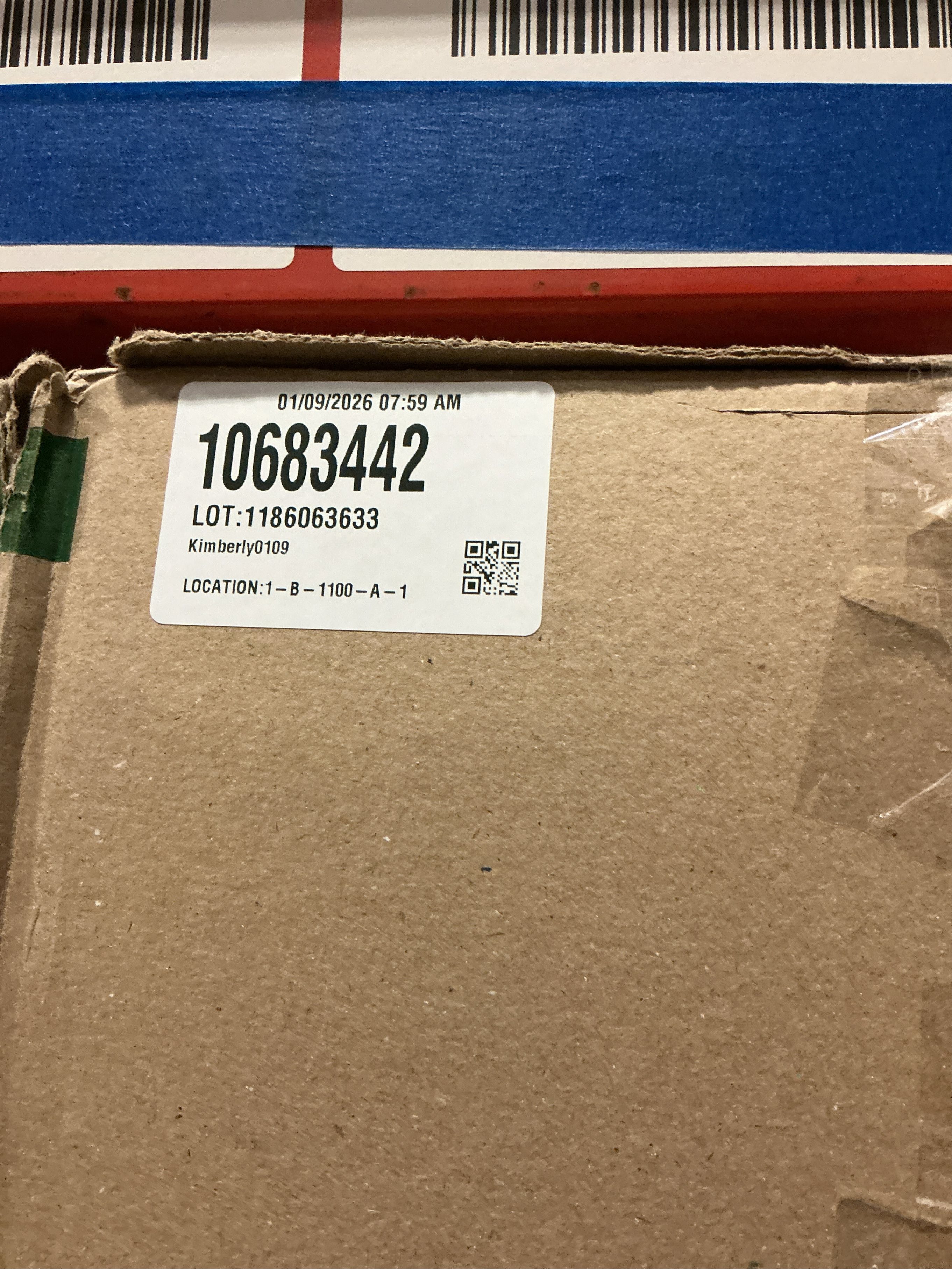 9FT Christmas Garlands Norfolk Pine Garland, Real Touch Artificial Winter Pine Garland, Green Artificial Greenery Garlands with Snowflake for Wall, Mantle, Table, Indoor, Outdoor Christmas Decorations