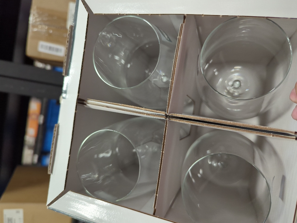 Schott Zwiesel Tulip Bordeaux 22.2oz - Set of 4 - Brown