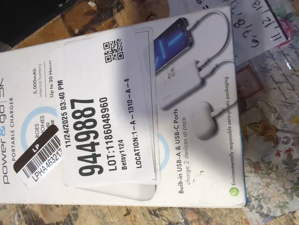 myCharge 5000mAh Power & Go Power Bank - White