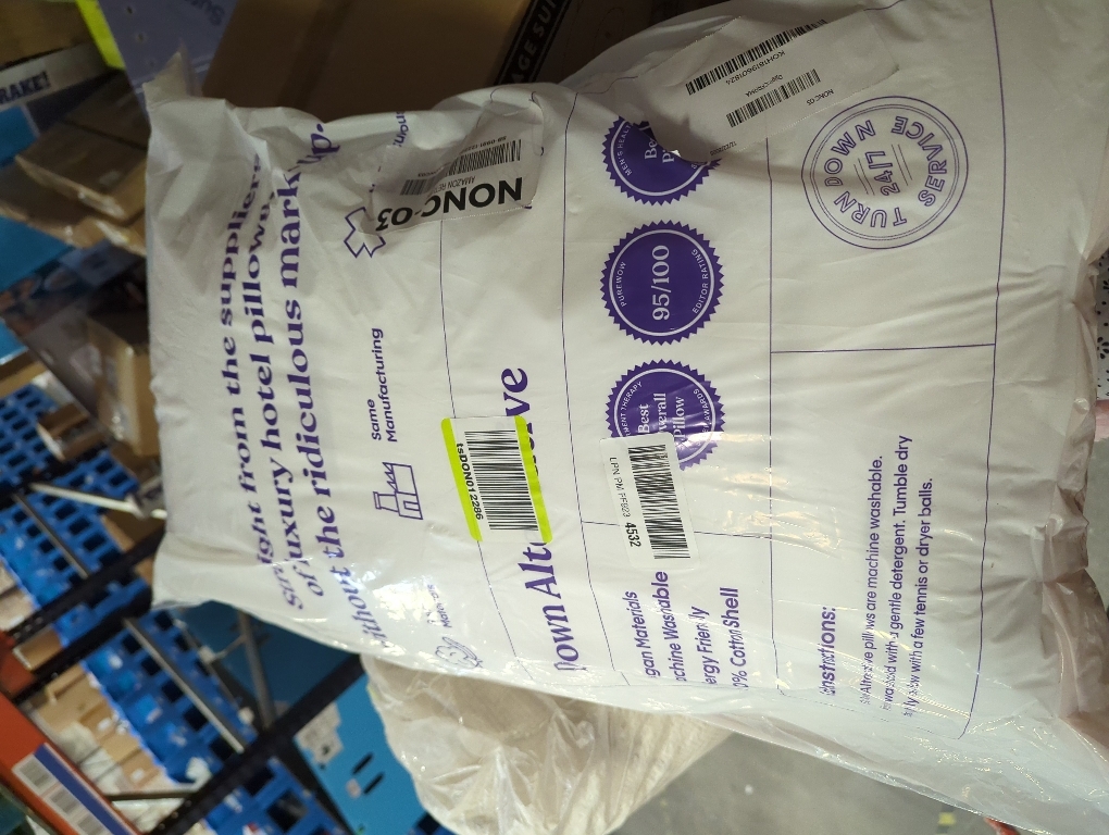 FluffCo Zen Fluff Pillows - Down Alternative - Standard/Queen Bed Pillow for Sleeping Made in USA - Luxury Hotel-Quality Pillow - 100% Cotton, 300 Thread Count (Soft Queen Size 1 Pack)