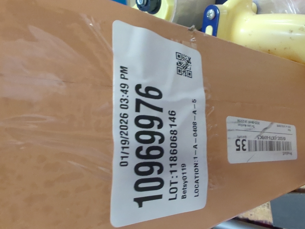 Starbucks 2022 Holiday Jewel Venti 24oz Tumbler with Straw (White)