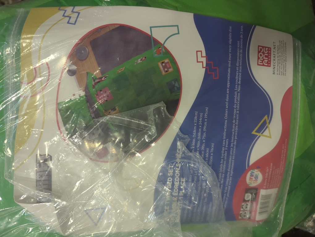 Sunny Side Up Minecraft Twin Comforter Set