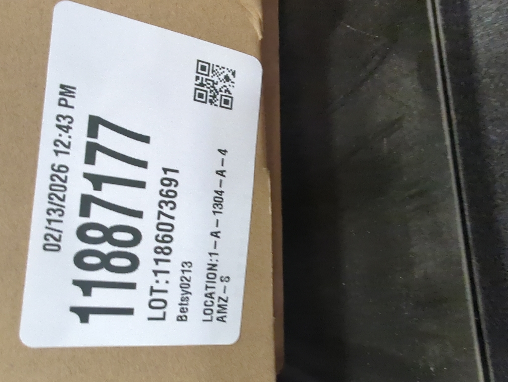 BBTO 100 Pcs Car Air Fresheners Diffuser with Wooden Empty Aromatherapy Diffuser Clear Fragrance Holder Pendant Hanging Perfume Fresheners Bottles for Car Decor(Clear Classic)