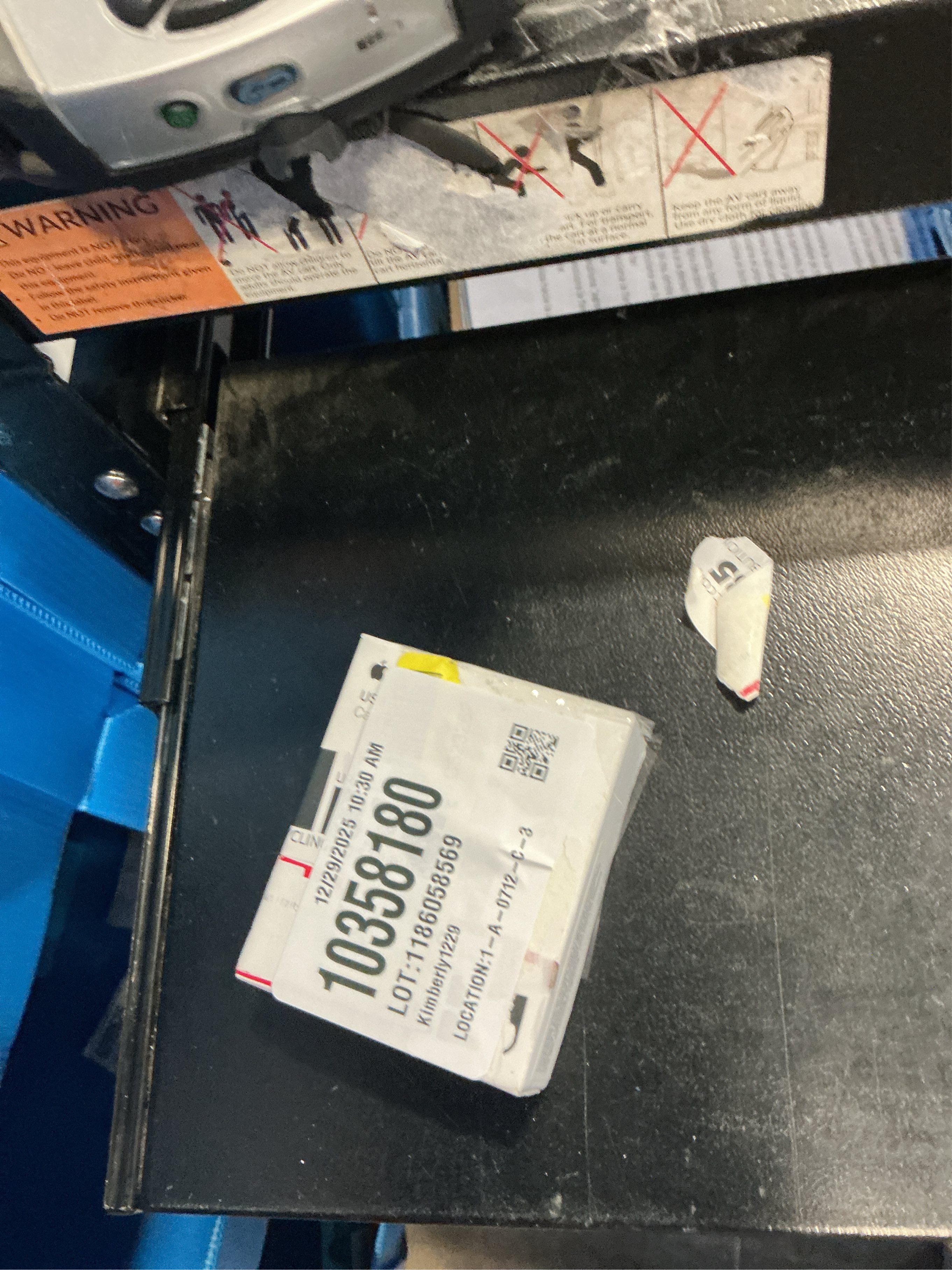 Apple USB-C to Lightning Cable (2 m)