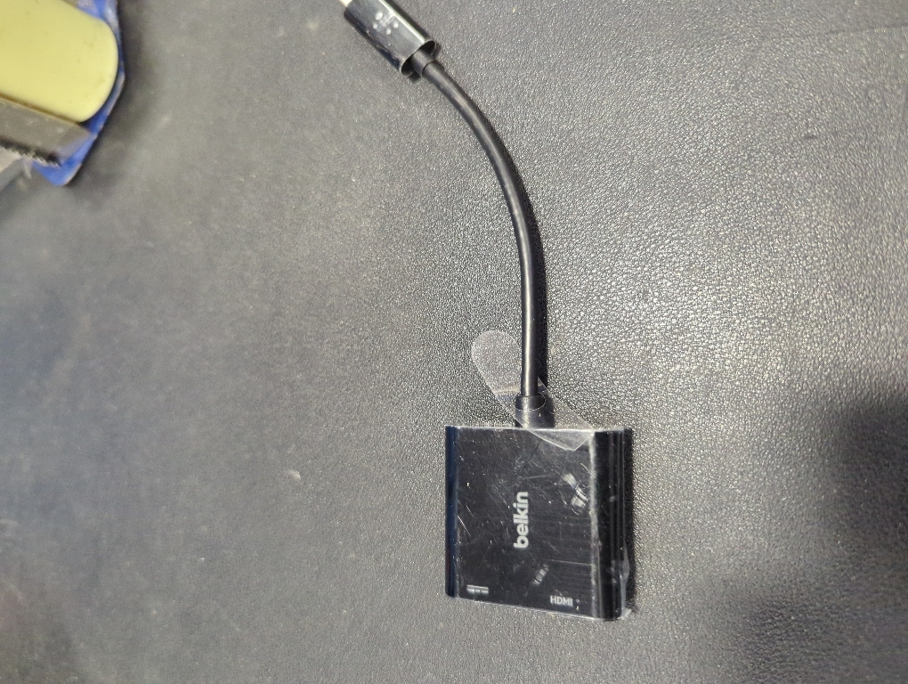 Belkin USB C to HDMI Adapter   USBC Charging Port to Charge While You Display, Supports 4K UHD Video, Passthrough Power up to 60W for Connected Devices, Compatible with MacBook, iPad, Windows