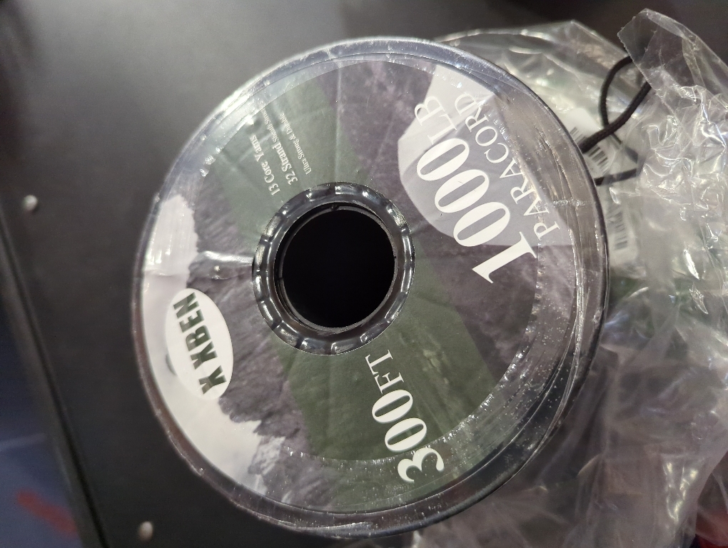 X XBEN Paracord Reflective 1000lb, 300FT 4mm, 13 Strand Parachute Spool Cord, Heavy Duty Paracord Rope for Camping, Fishing, Hiking, Hunting, DIY Crafts, Black