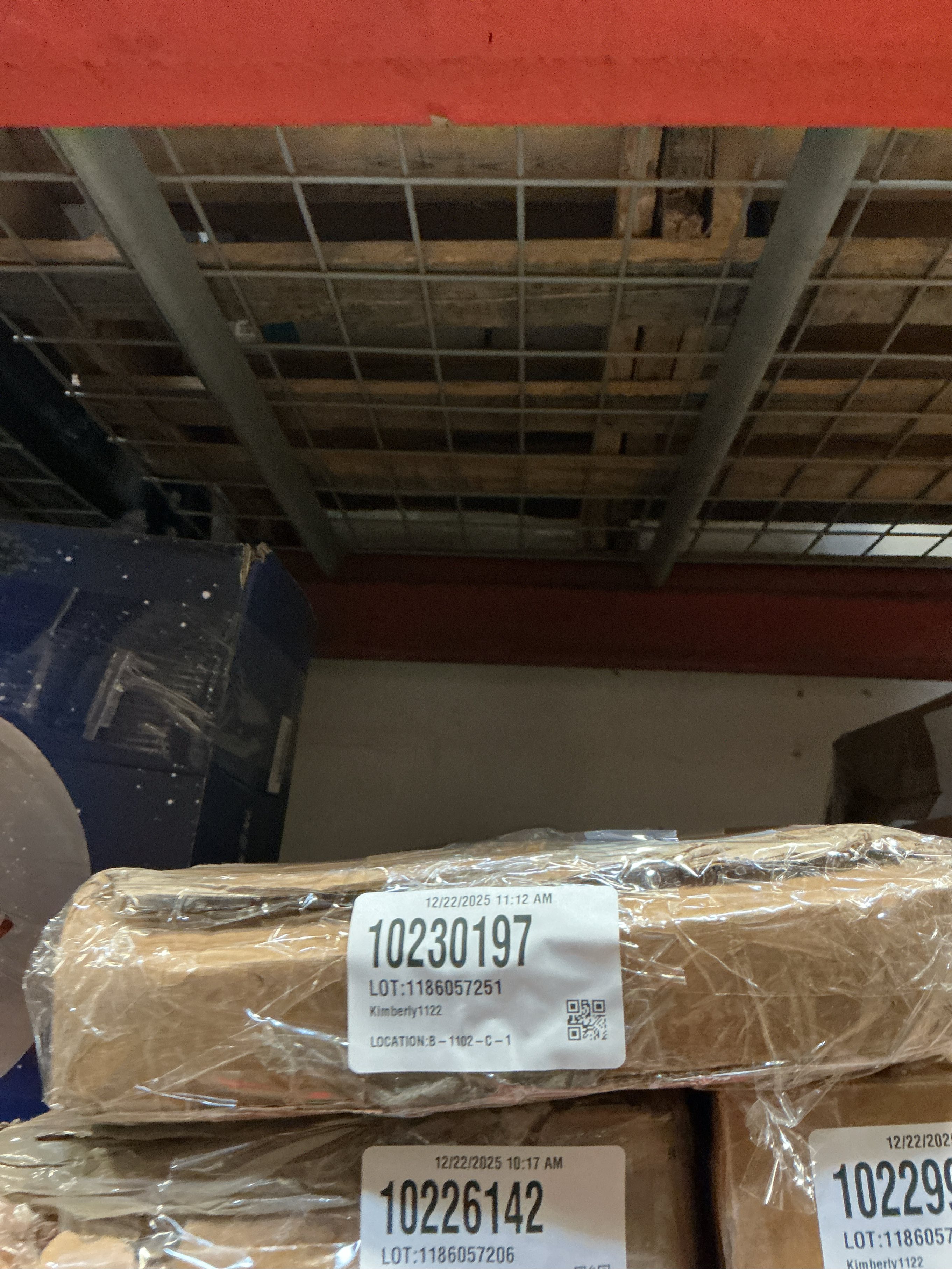 Extra Wide 30 Leveling Rake for Lawn Care - 60in Extendable Stainless Steel Handle with Ergonomic Grip | Professional Grass Leveling Tool for Golf Courses, Soccer Fields, Backyard Turf Maintenance