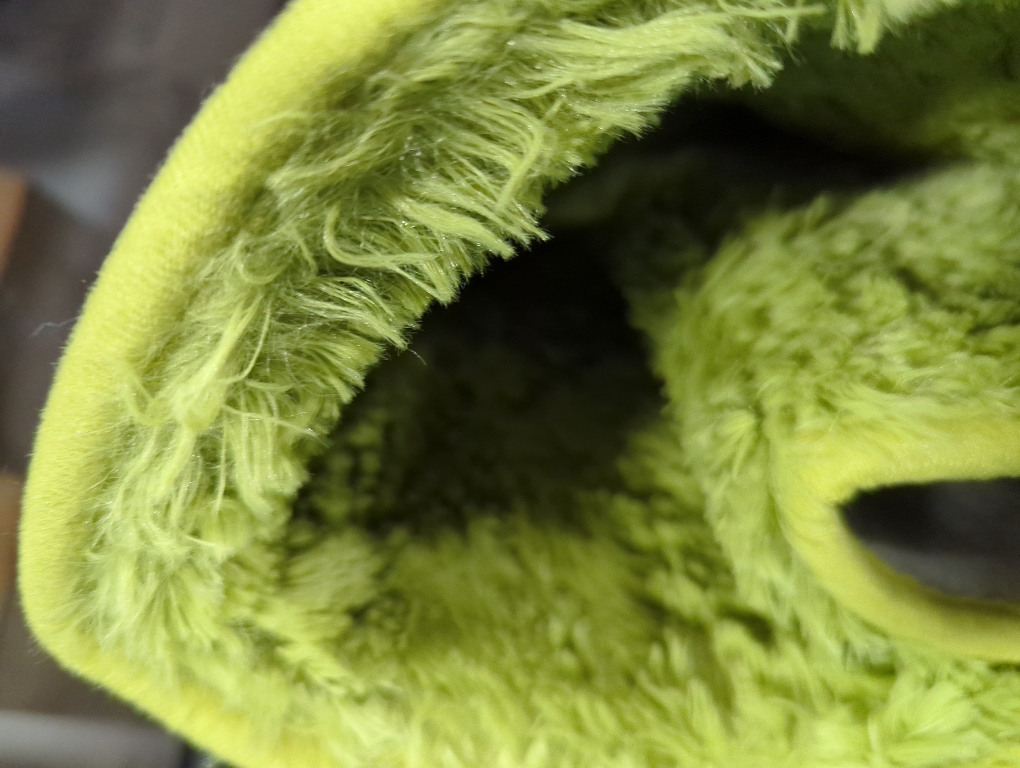 Grass Green Rugs for Bedroom, Fluffy Shag Area Rug 4x6 for Kids Room Living Room Baby Nursery Decor Aesthetic, Cute Furry Cool Shaggy Throw Bedside Fuzzy Plush Moss Carpet for Dorm Classroom Playroom