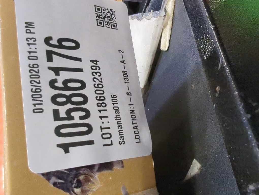 7 in. x 11.25 in. Medium Original Frame Dog and Pet Door