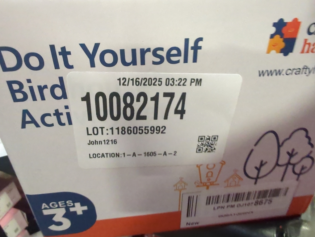 12 DIY Bird House Kits For Children to Build - Wood Birdhouse for Kids to Paint - Unfinished Bird Houses for Kids - Wood Craft Project Kits - Wooden Arts & Craft for Girls & Boys - Classroom Activity