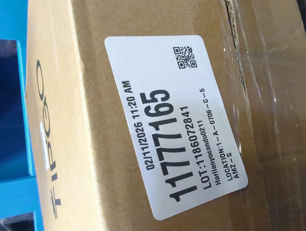 TIPGO Bathroom Trash Can with Lid, 10 Liter/ 2.6 Gallon Slim Garbage Can, Small Trash Bin Waste Basket with Pop-Up Lid for Kitchen, Bedroom, Living Room, Office (Black)