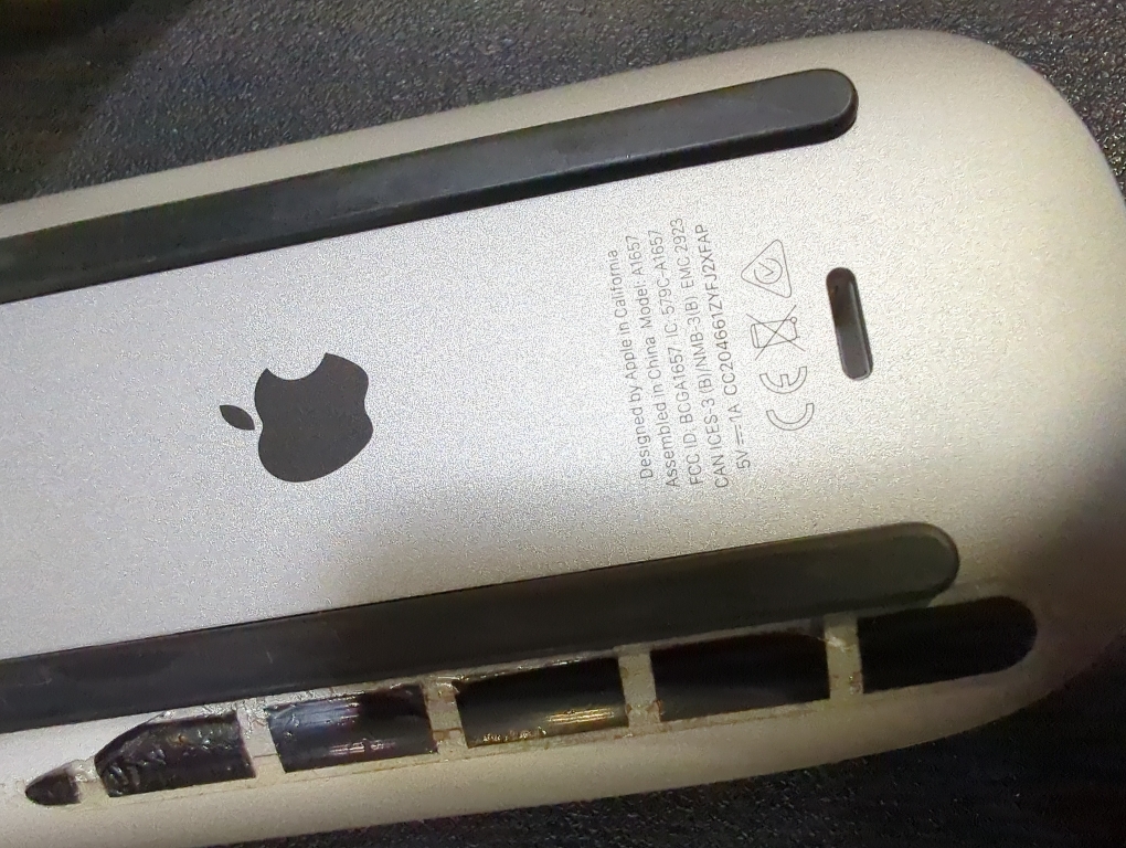 Apple Magic Mouse 2