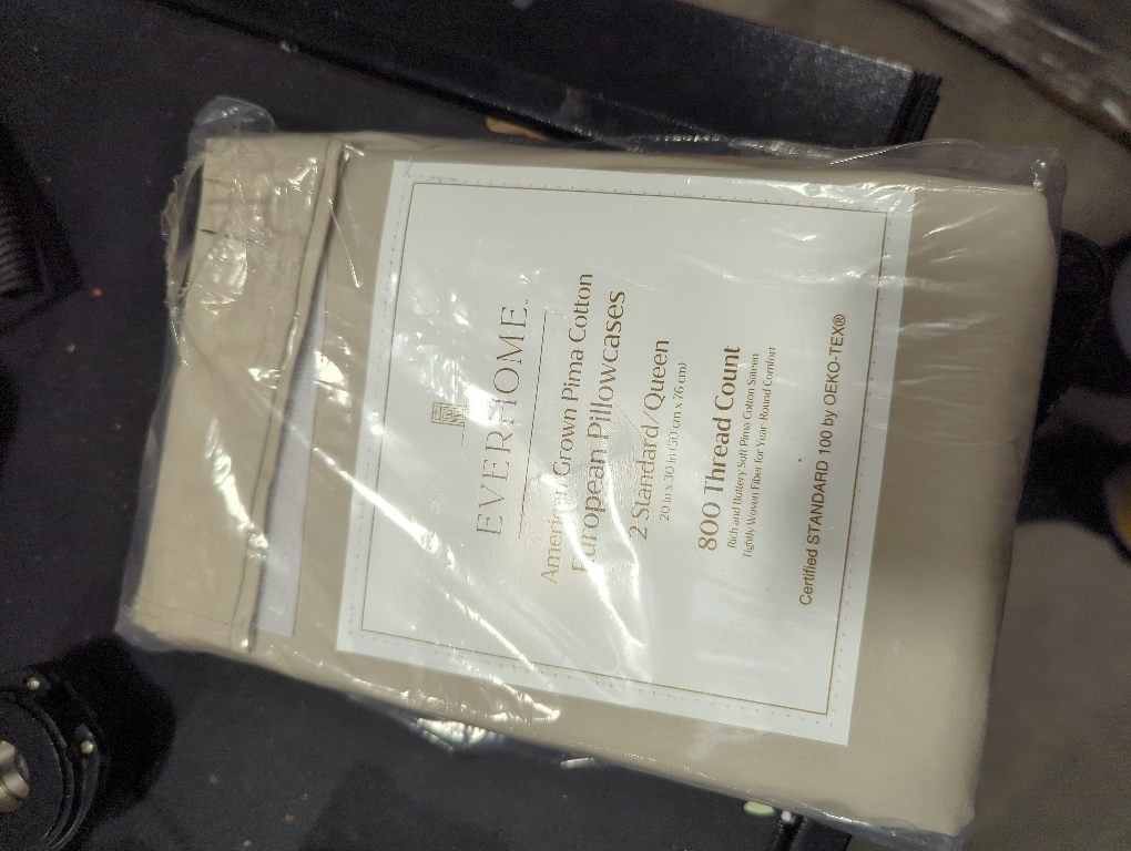 Size- queen Everhome PimaCott Sateen 800-Thread-Count Standard Pillowcases in Peyote