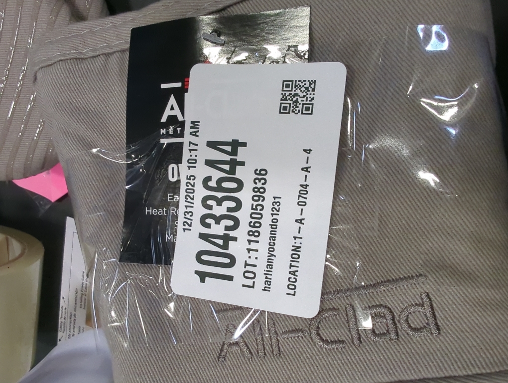 All-Clad Silicone Oven Mitt, 2-Pack, Cappuccino