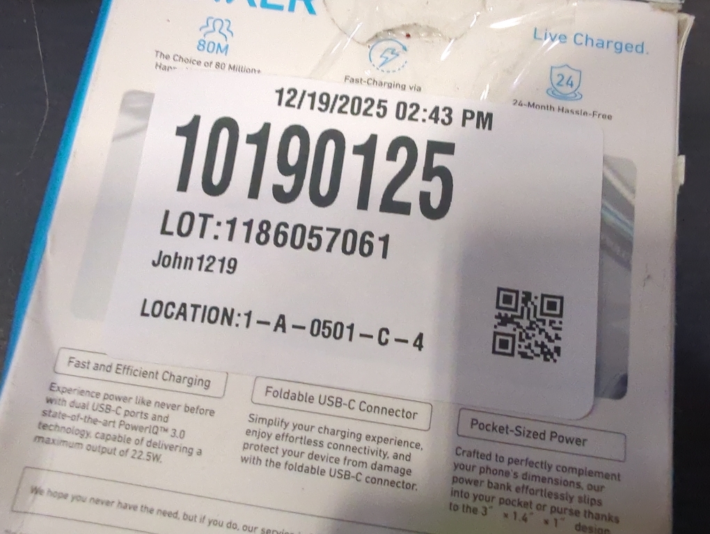 Anker - Nano Power Bank with Built-in Foldable USB-C Connector - Black