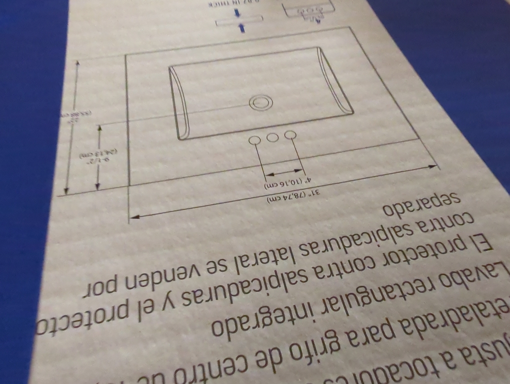Project Source 31-in x 22-in White Cultured Marble Single Sink 4-in Centerset Faucet Mount Bathroom Vanity Top